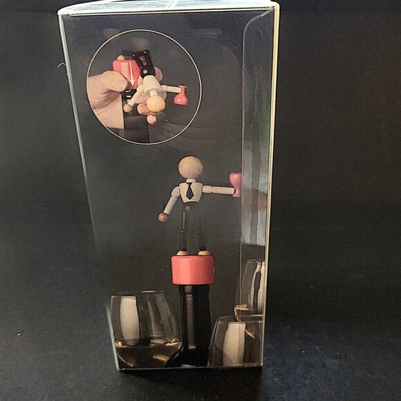 Wasted Bottle Stopper by the brand OTOTO - Picture 3 of 7